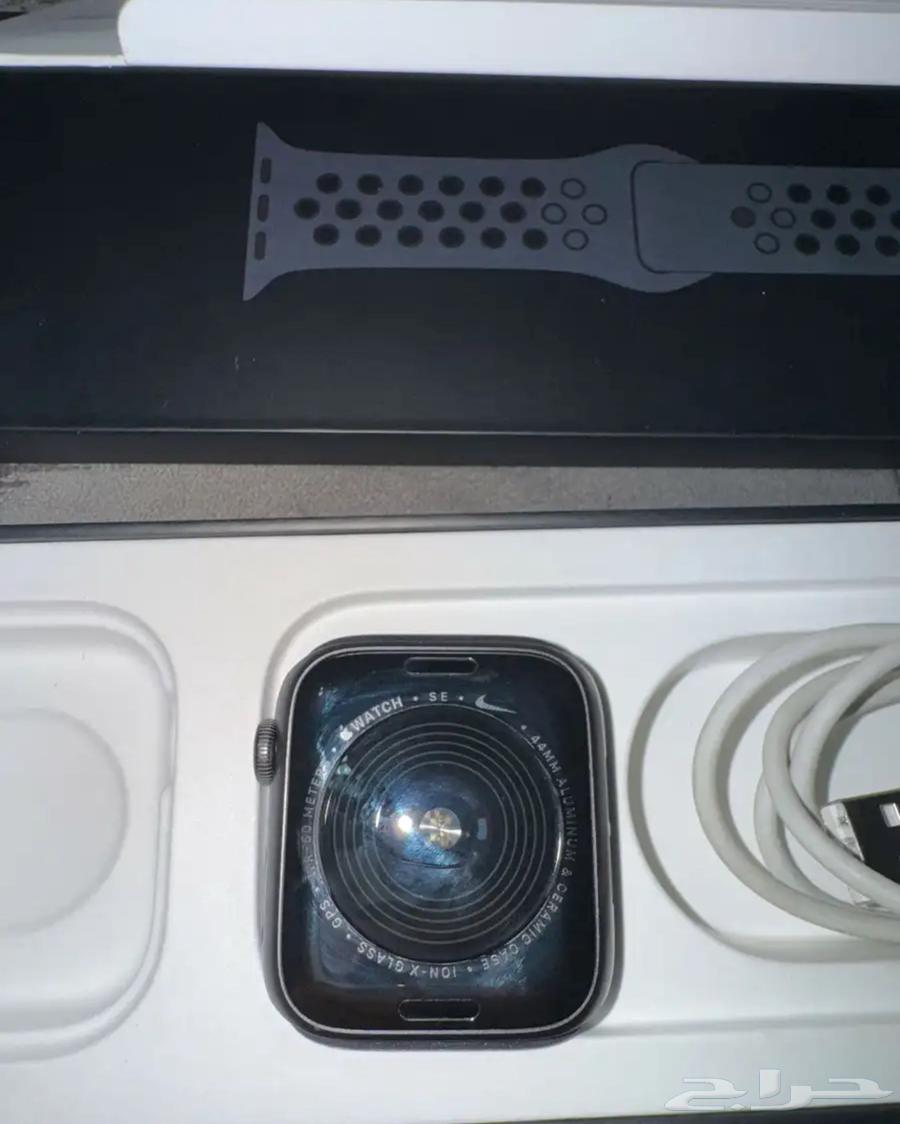 ساعة ابل ووتش نايك اس اي 2022 اخو الجديد64441103795459113