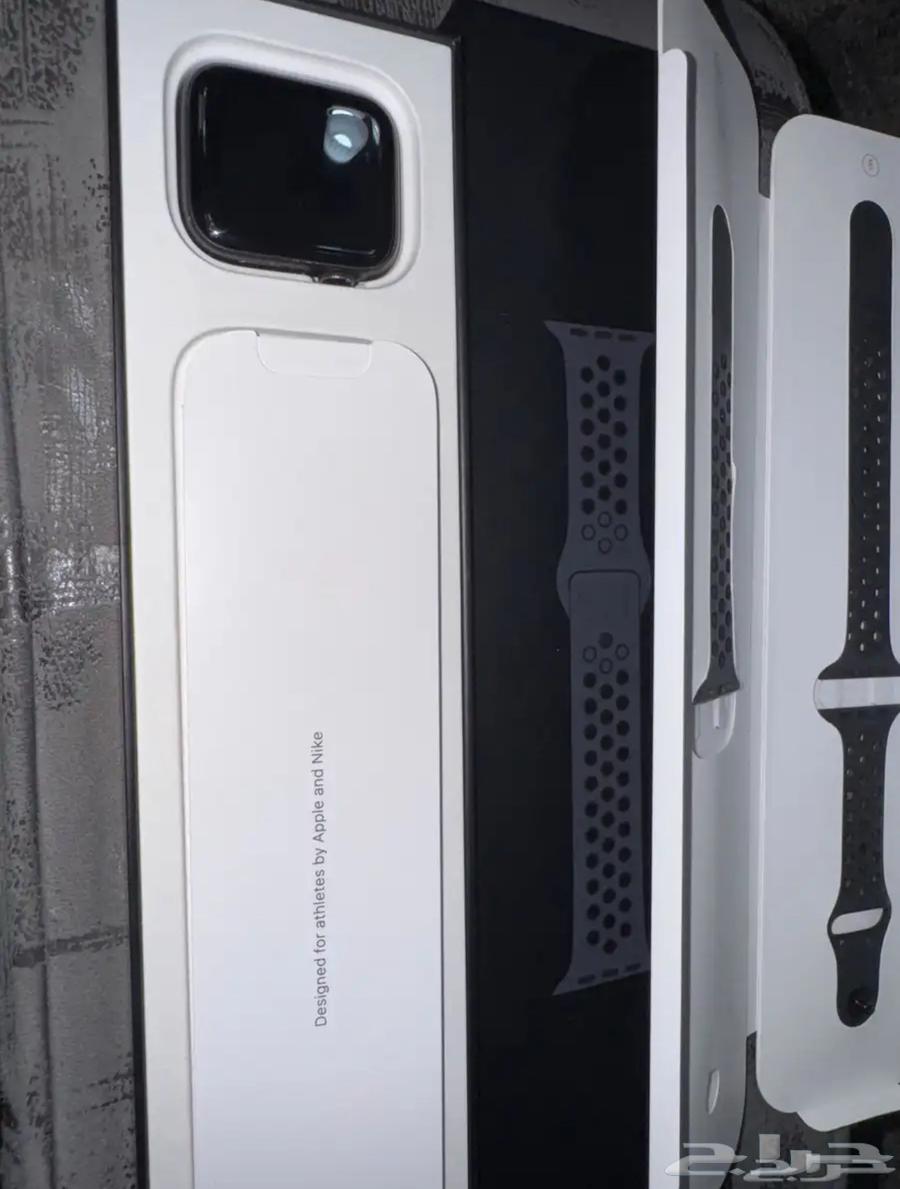 ساعة ابل ووتش نايك اس اي 2022 اخو الجديد64441103795459111