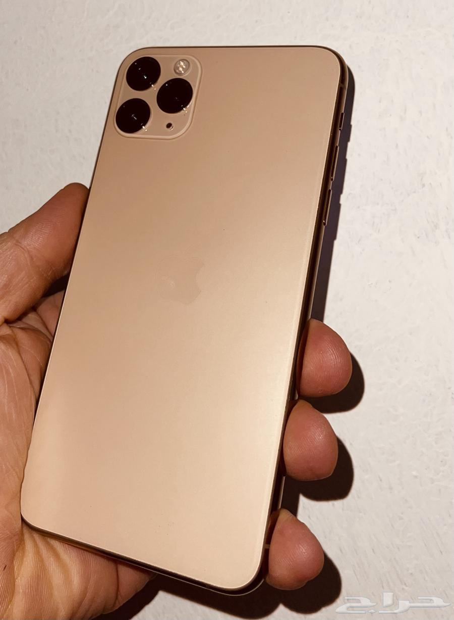 ايفون 11 بروماكس ذهبي السعه 512 البطاريه 10064435258469763110