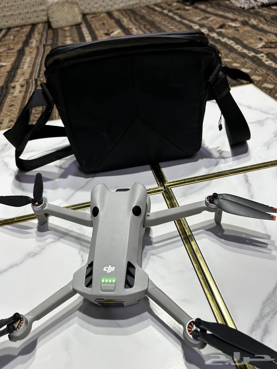 الدرون DJI Mini 4 Pro للبيع   نظيف   3 بطاريات64443722599299112
