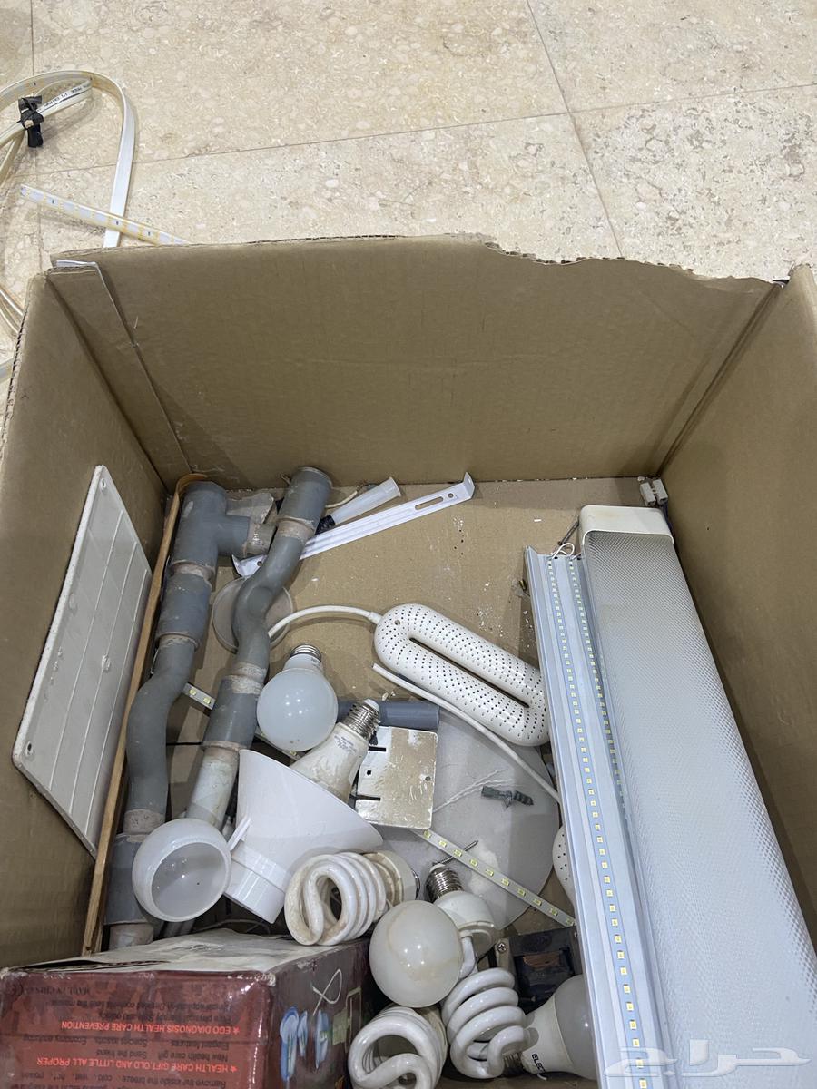 اغراض سباكه و كهربه ونجف للبيع64438485051523111