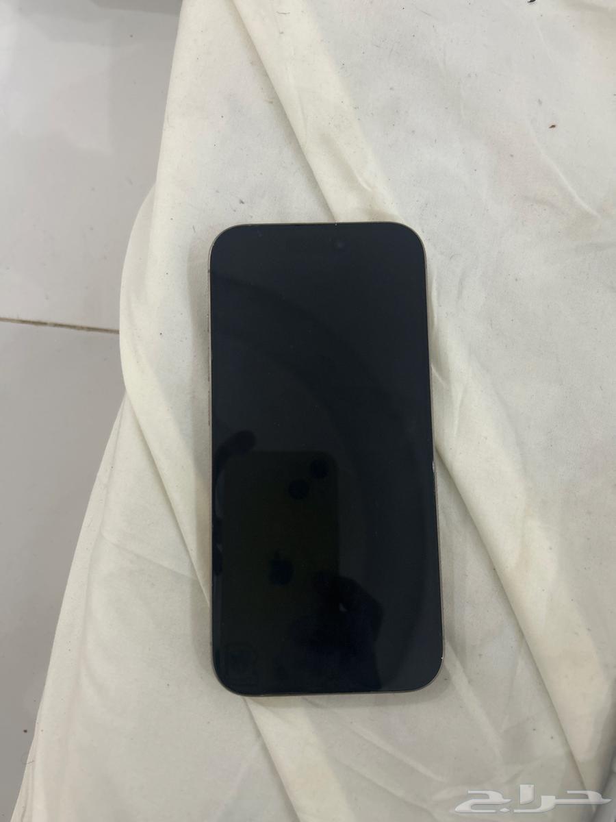 ايفون 15 برو مو شغال الي يبيه عشان يستفد من القطع يكلمني64439375511299112