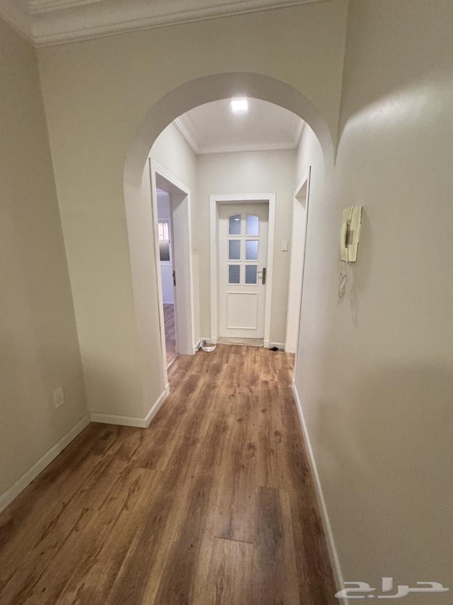 باركيه خشب مستخدم نظيف للبيع64439199220099111