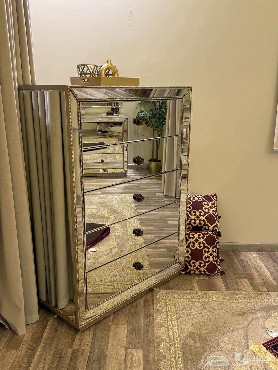 غرفة نوم من ميداس64436789719939113