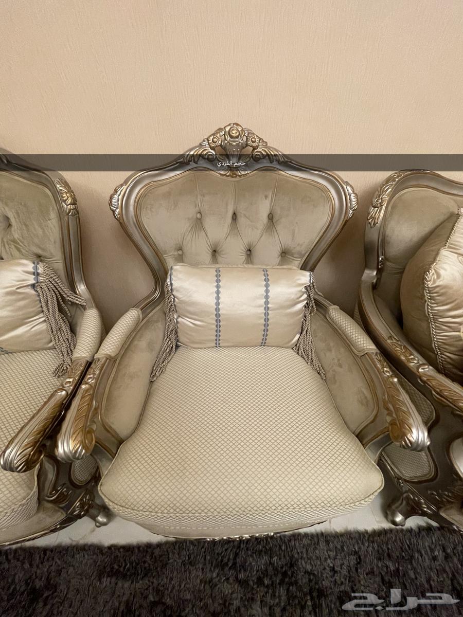 طقم كنب ملكي مكون من 4 قطع اللون بيج أنيق64439091669249112