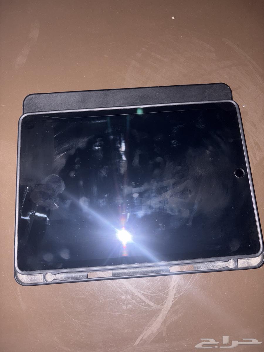 ايباد الجيل الثامن 202064438216979841110