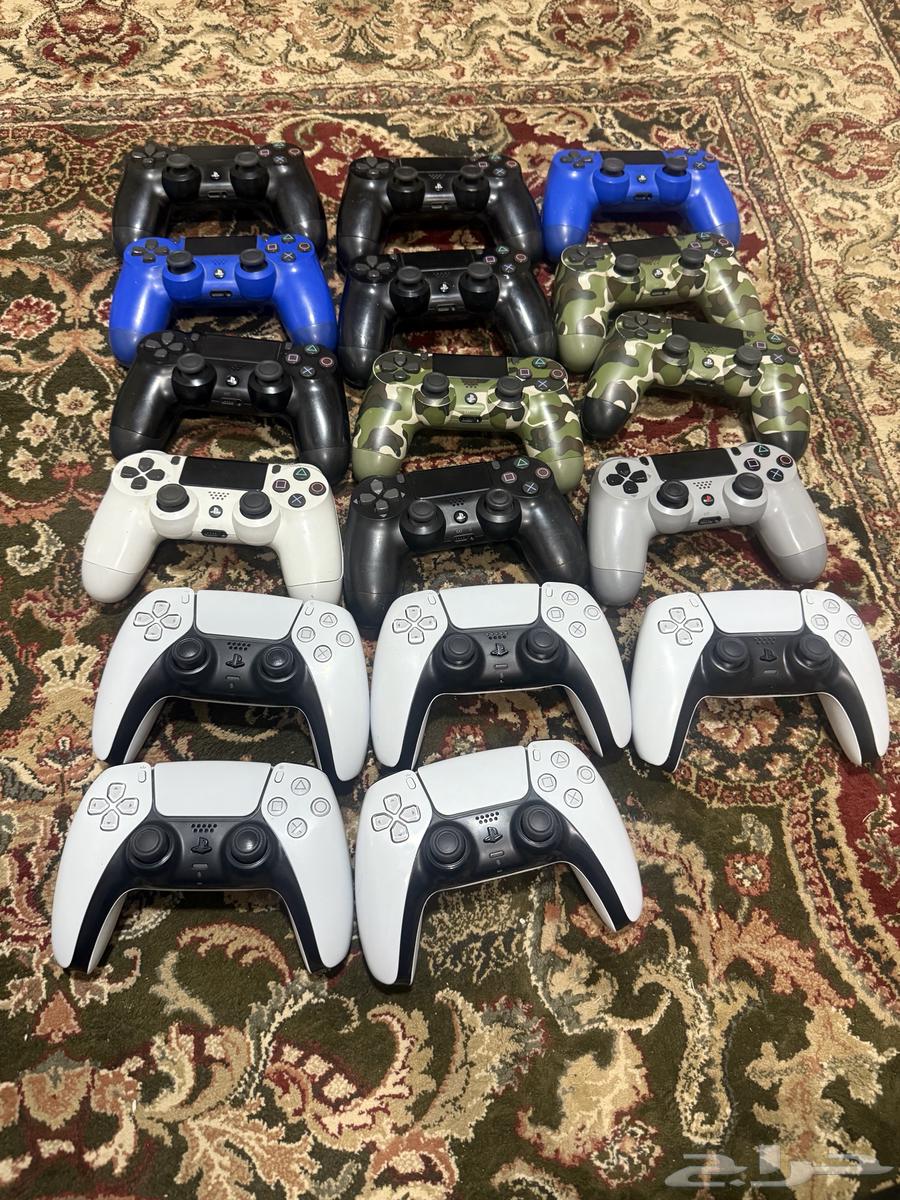 Original Sony Controllers 4 and 564441267174018110