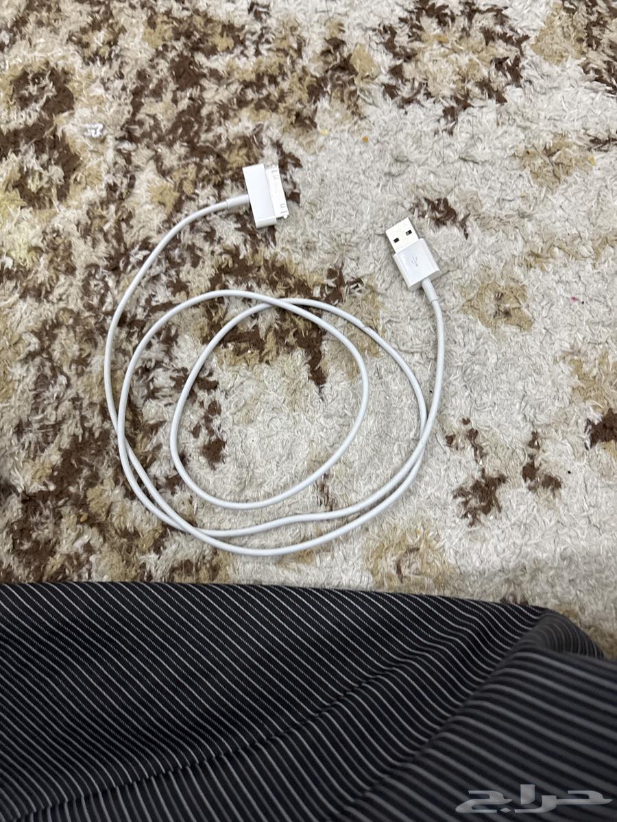 iPhone 464439932498178114