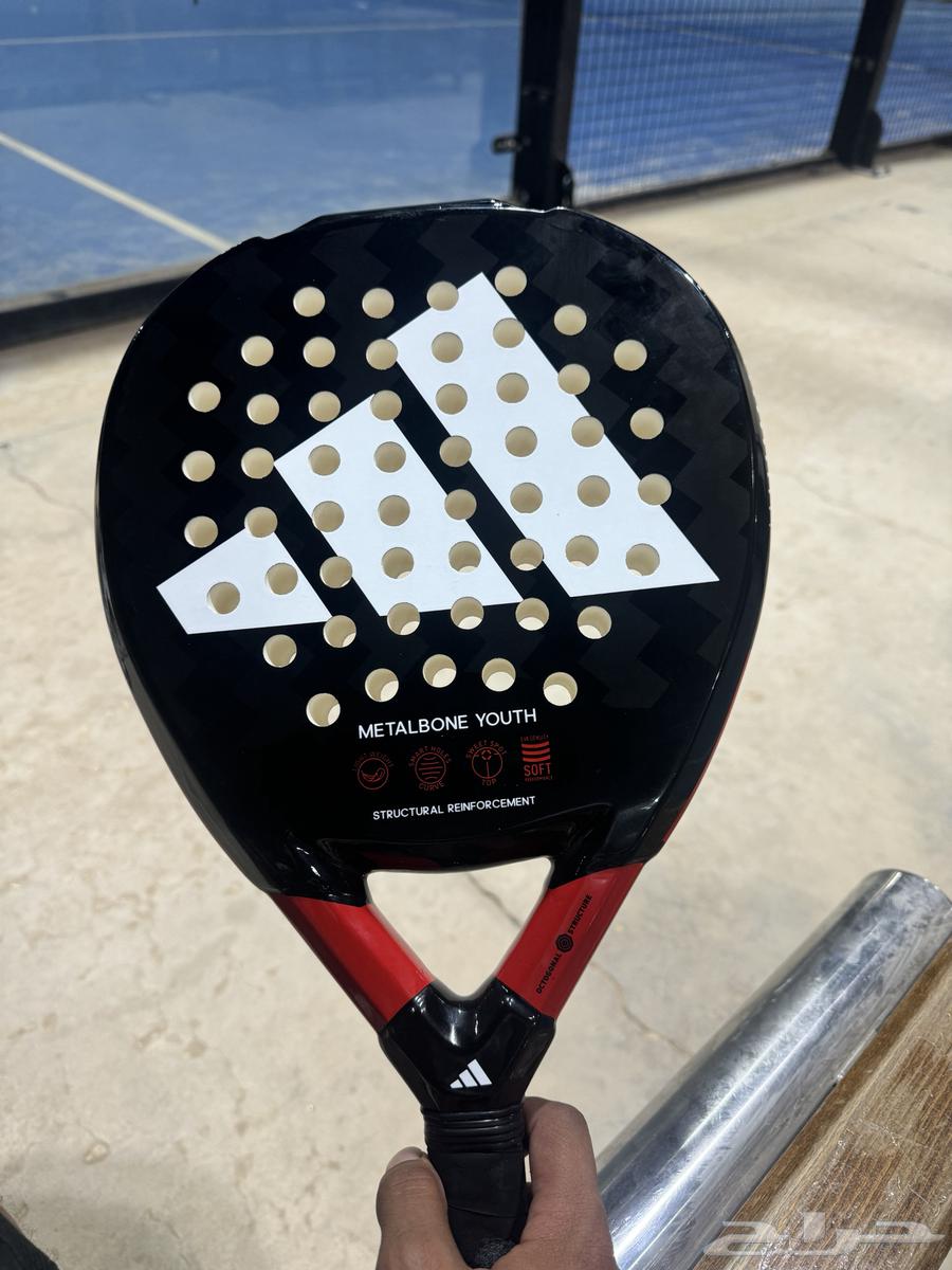 مضرب بادل اديداس64437517327107111