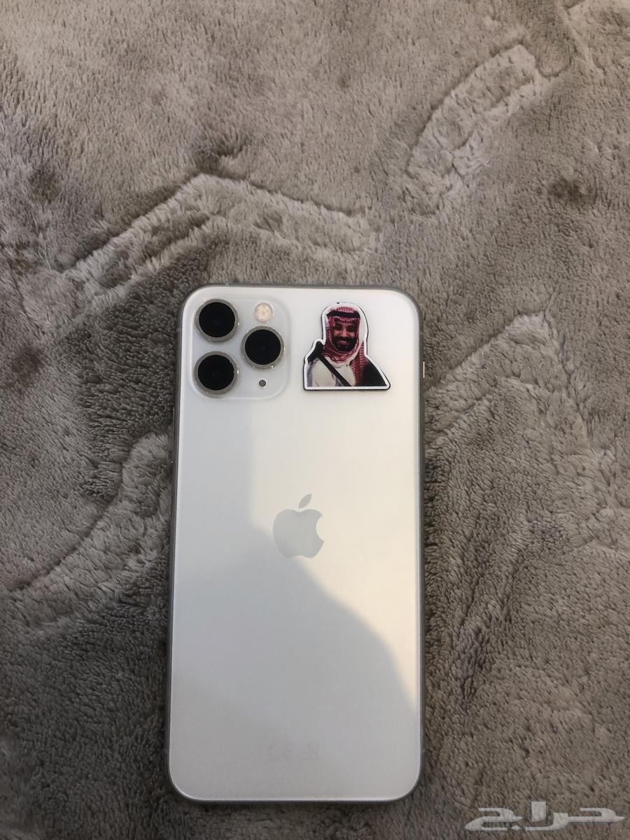 ايفون 11 برو 25664439389105411110