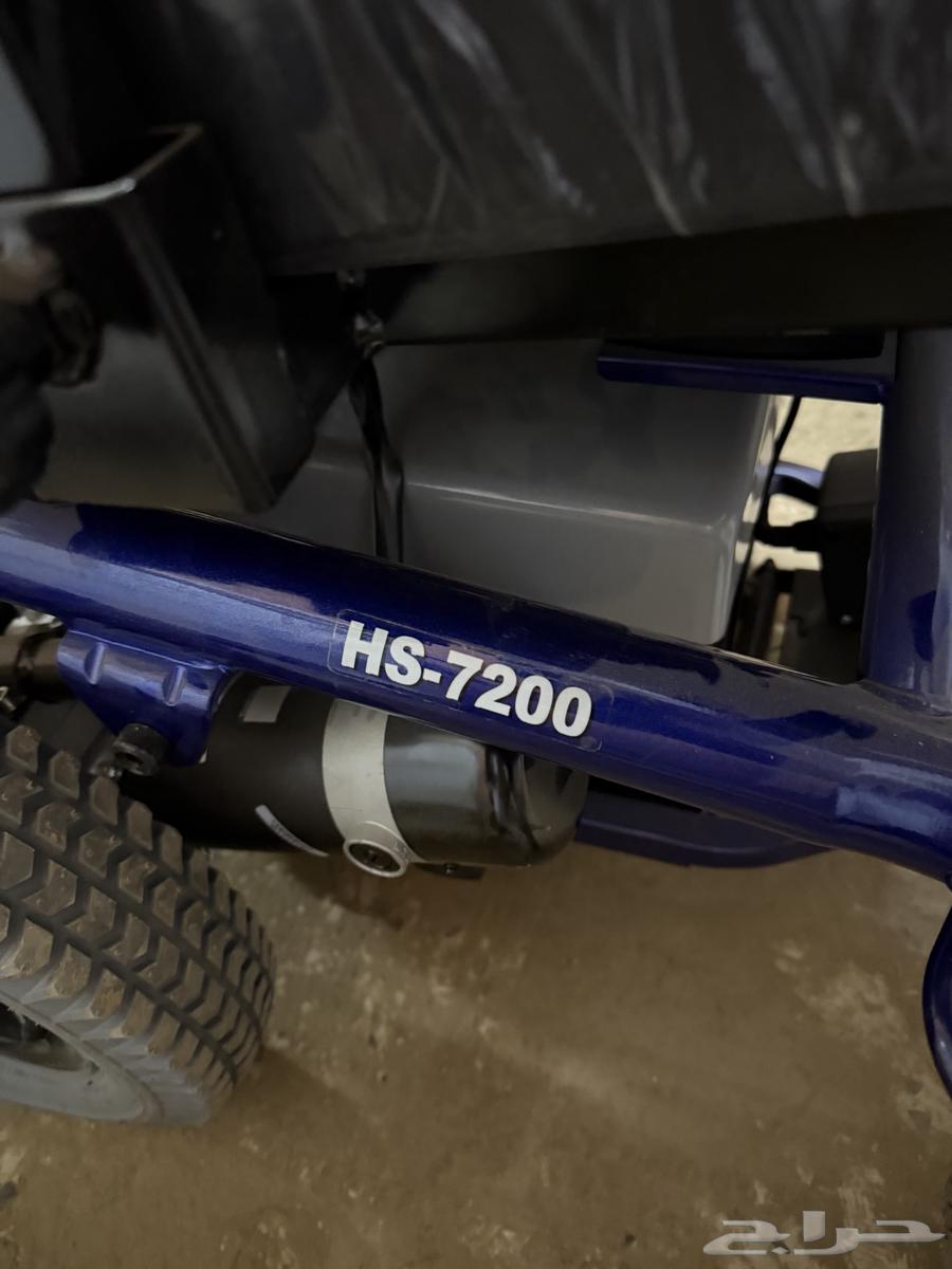 كرسي متحرك كهربائي لكبار السن والمعاقين64439527904003113