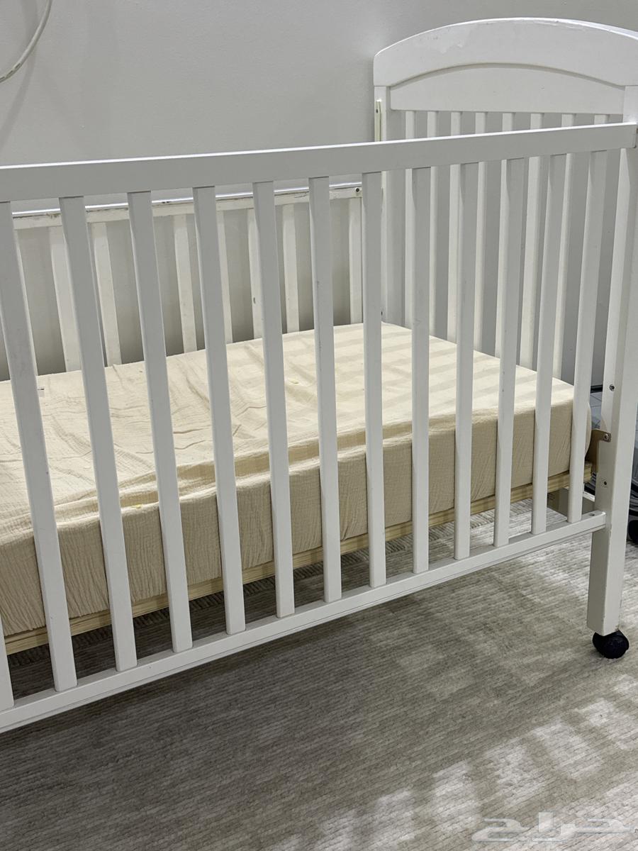 سرير اطفال ( من سنتربوينت )64440914627969111