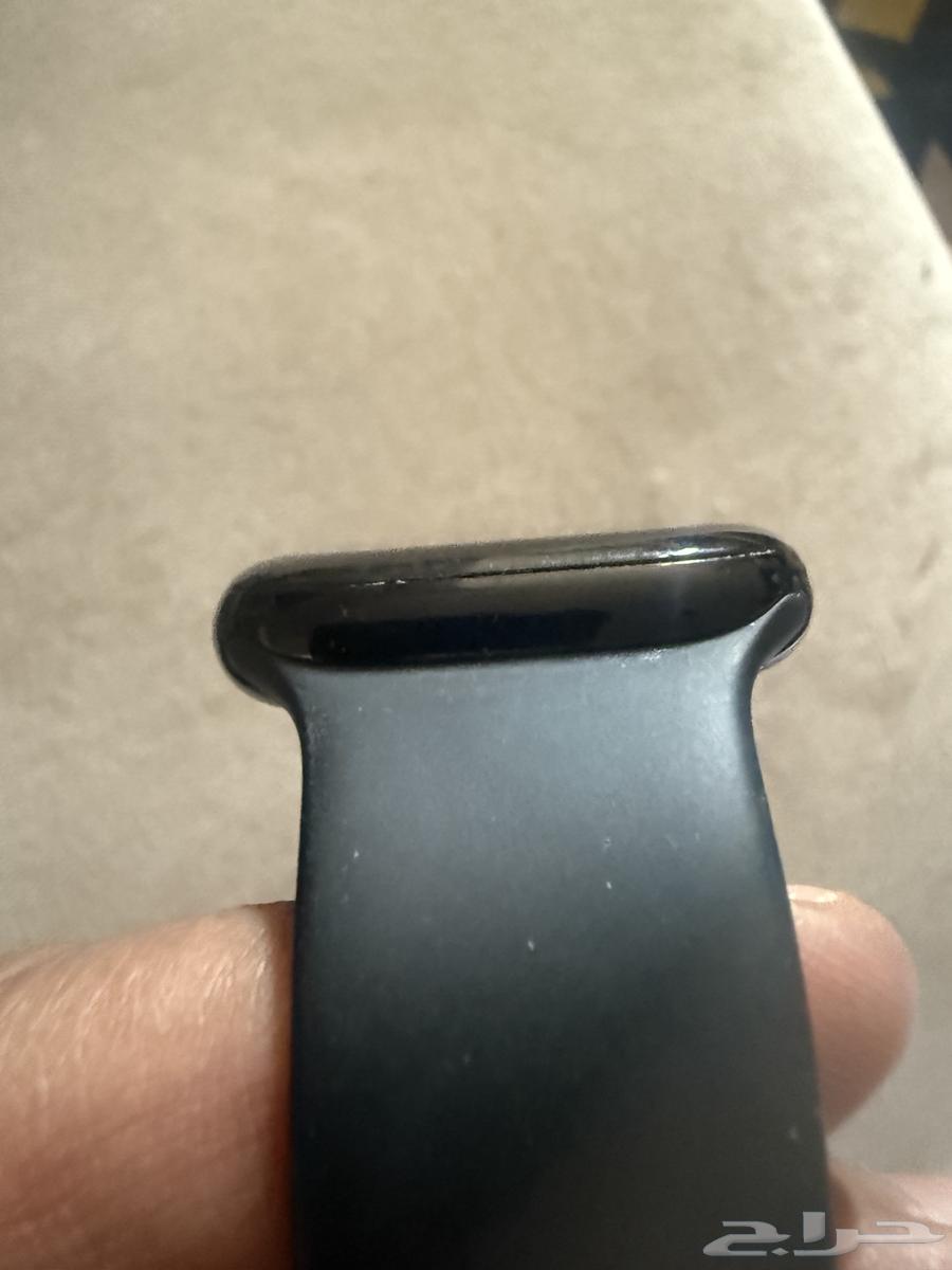 ساعة ابل series 1064437139817474111