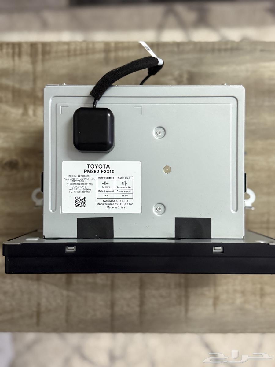 شاشة سيارة تيوتا كورلا اصليه 2024 بحاله الوكاله ونظيفه جدا64438082448386110