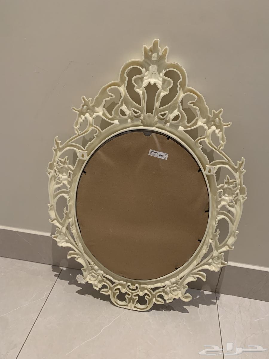 Oval wall mirrors with white ornate frame from IKEA for 100 SAR64435163800195112