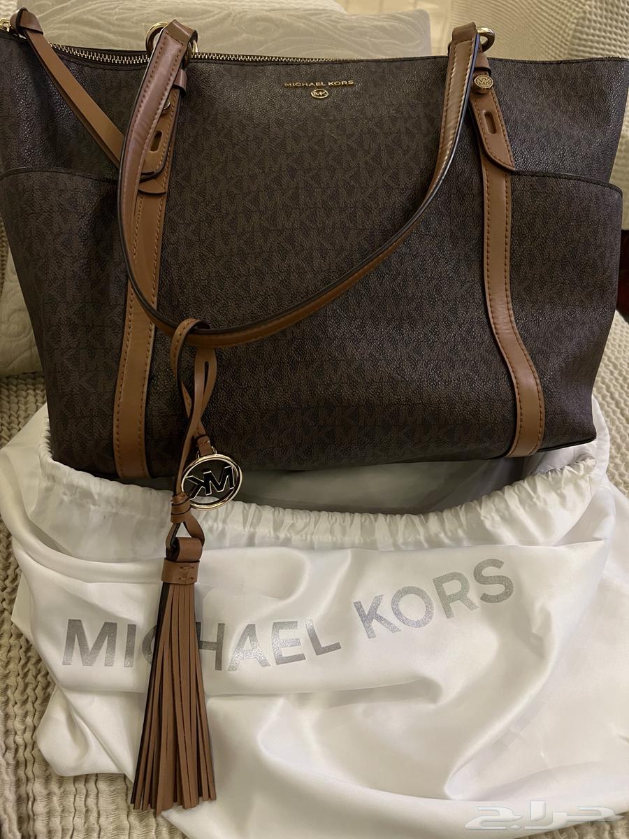 شنطة مايكل كورس جديدة64433819799682112