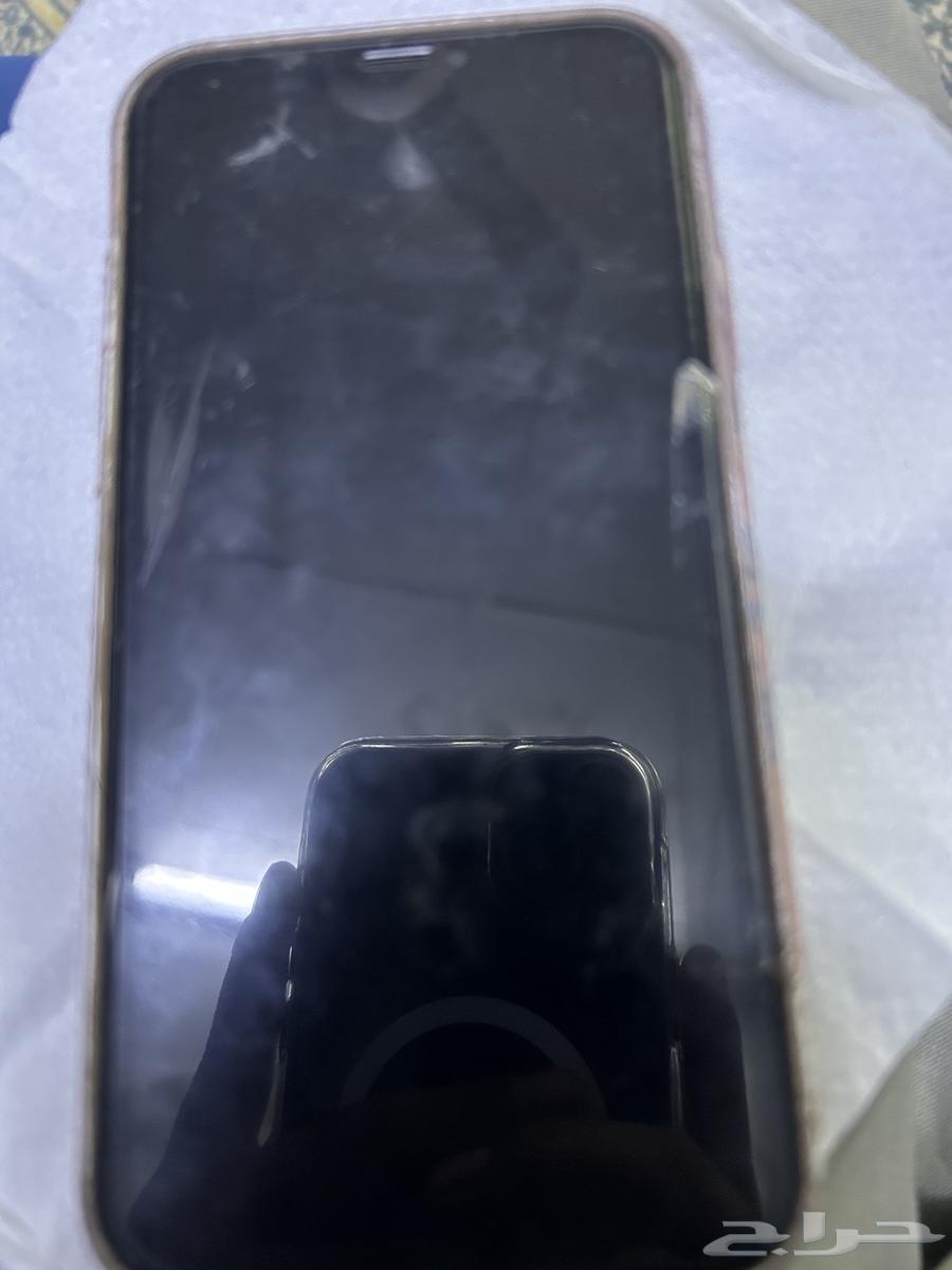 iPhone XR64437275057027112
