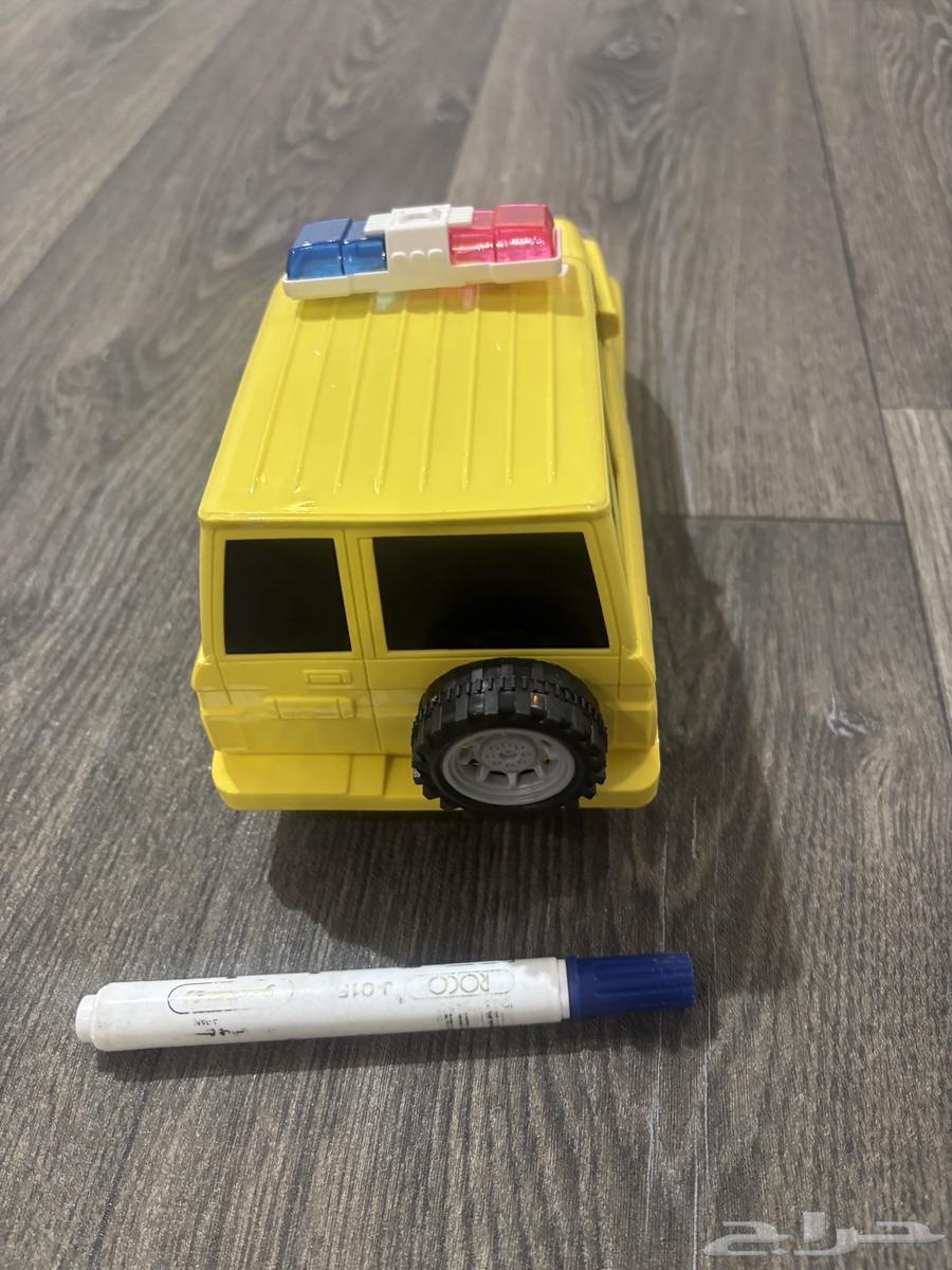 سيارة الدفاع المدني64434768459523111