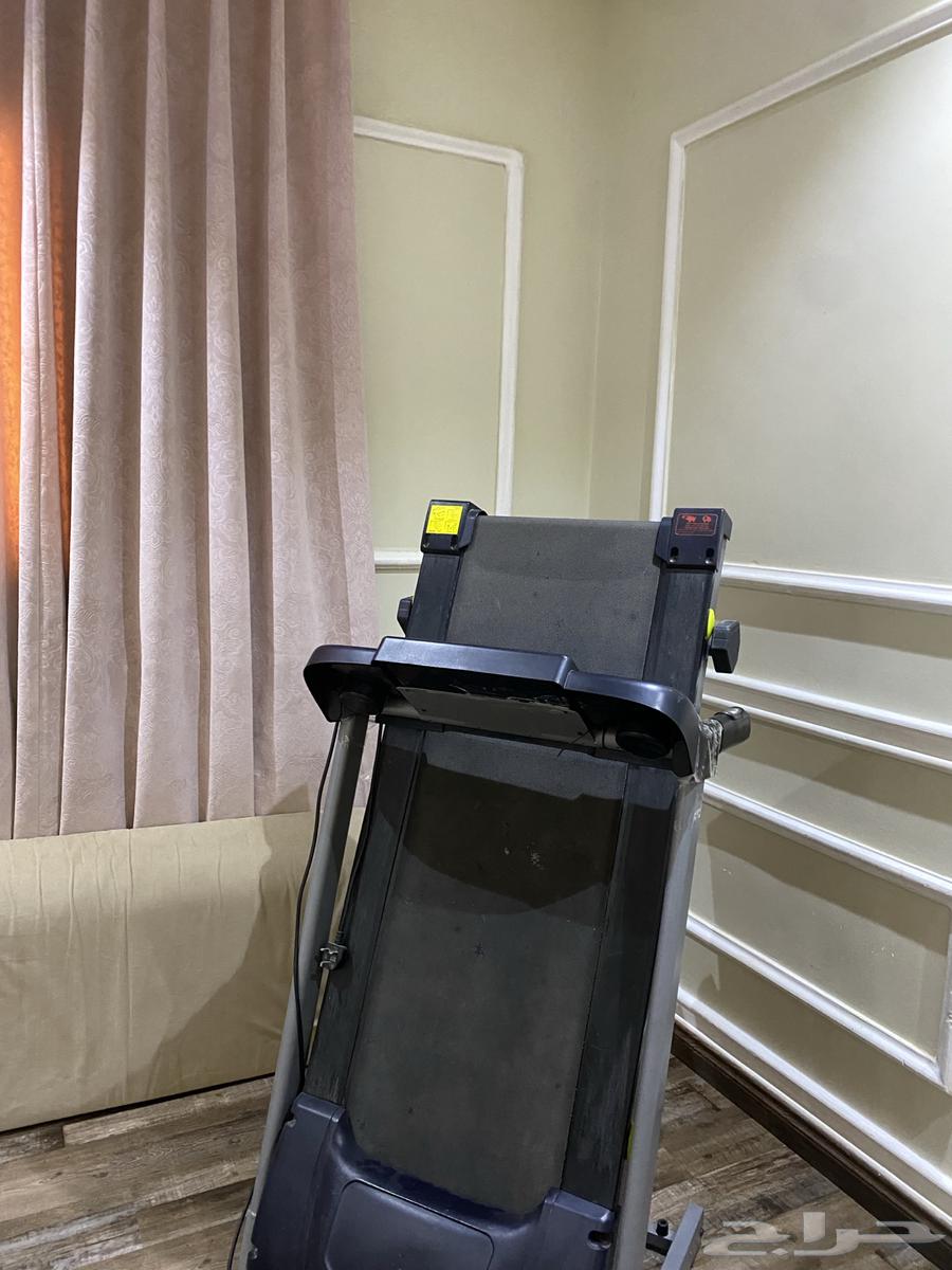 جهاز سير رياضي Strength Master نظيف وقابل للطي للبيع64435382122243111