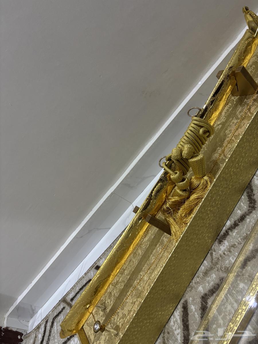 سيف ذهبي للبيع64439078302849110