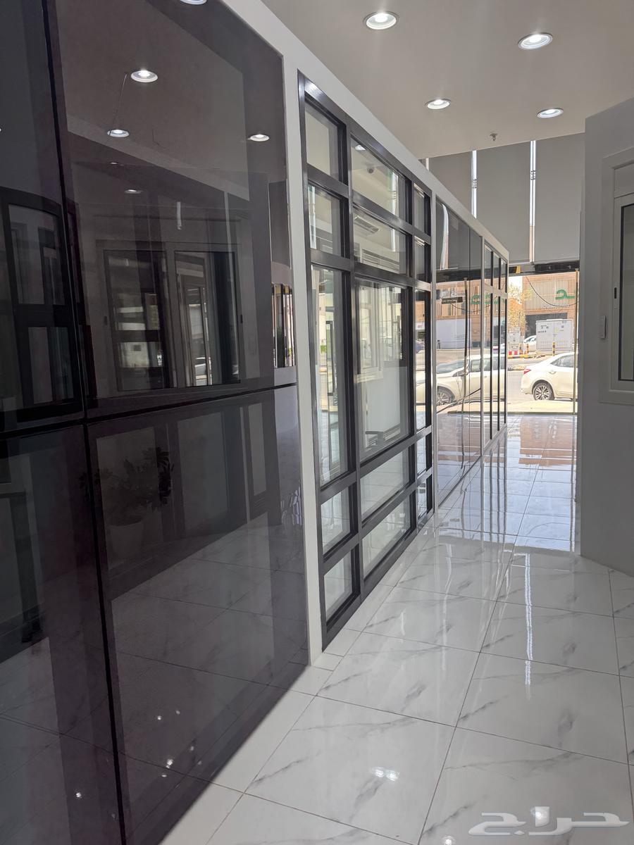 معرض المنيوم وزجاج للتقبيل64213908614787111