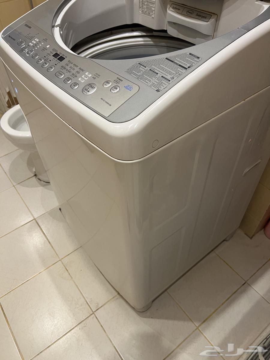 Automatic washing machine64440437667458112