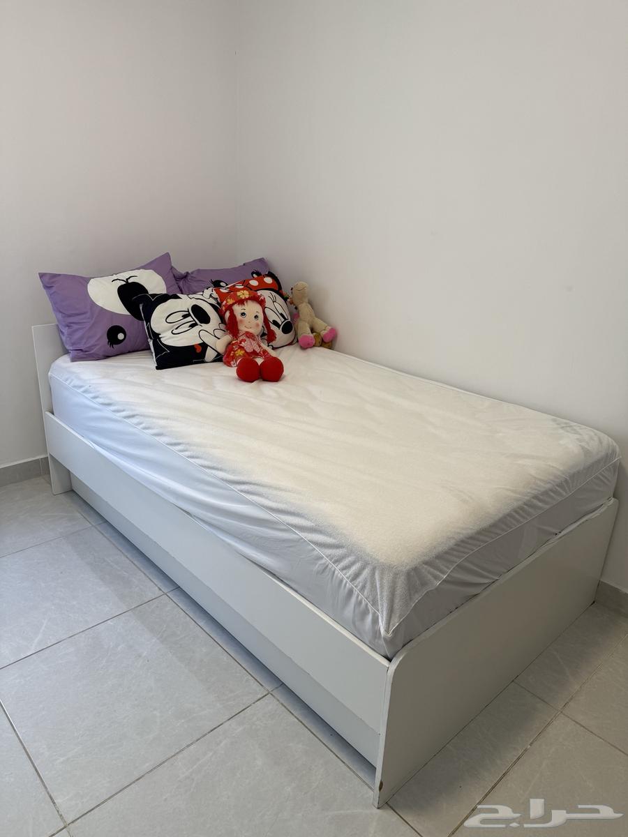 Bed number 2 Mattress64436453824259110