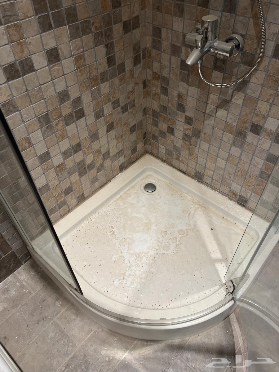 عدد 2 شاور واحد جديد وواحد مستعمل64437396074115112