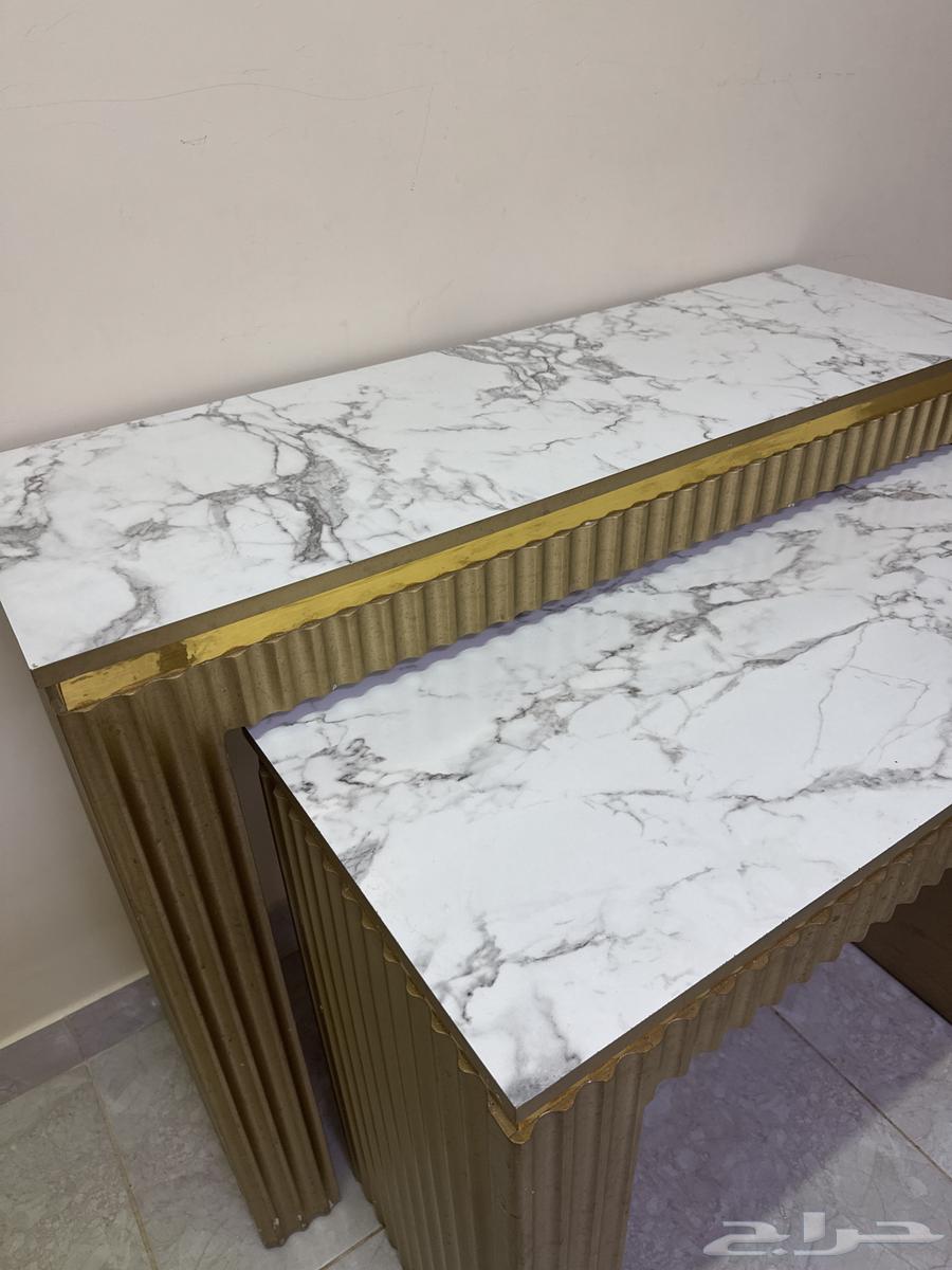 طاوله طقم لون ذهبي مع ابيض64440670114562111