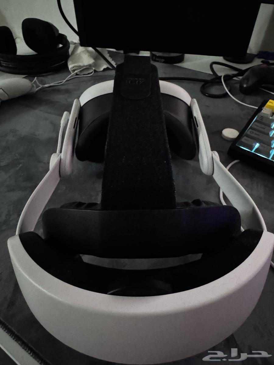 meta quest 3 512GB استخدام شهرين معى اكسسواراتها64436440438531112