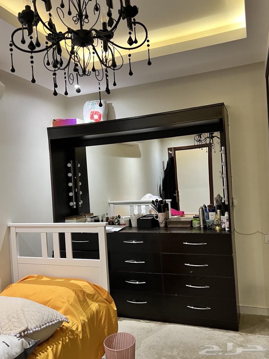 Clean disassembled and wrapped cabinets for sale64442076243459112