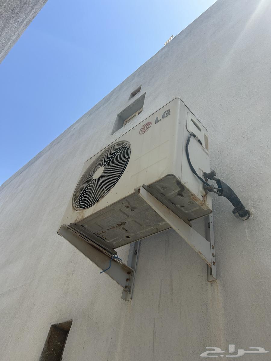 للبيع مكيف اسبيلت ال جي LGمقاس2464439212653441111
