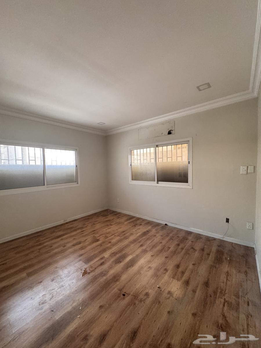 باركيه خشب مستخدم نظيف للبيع64439199220099110