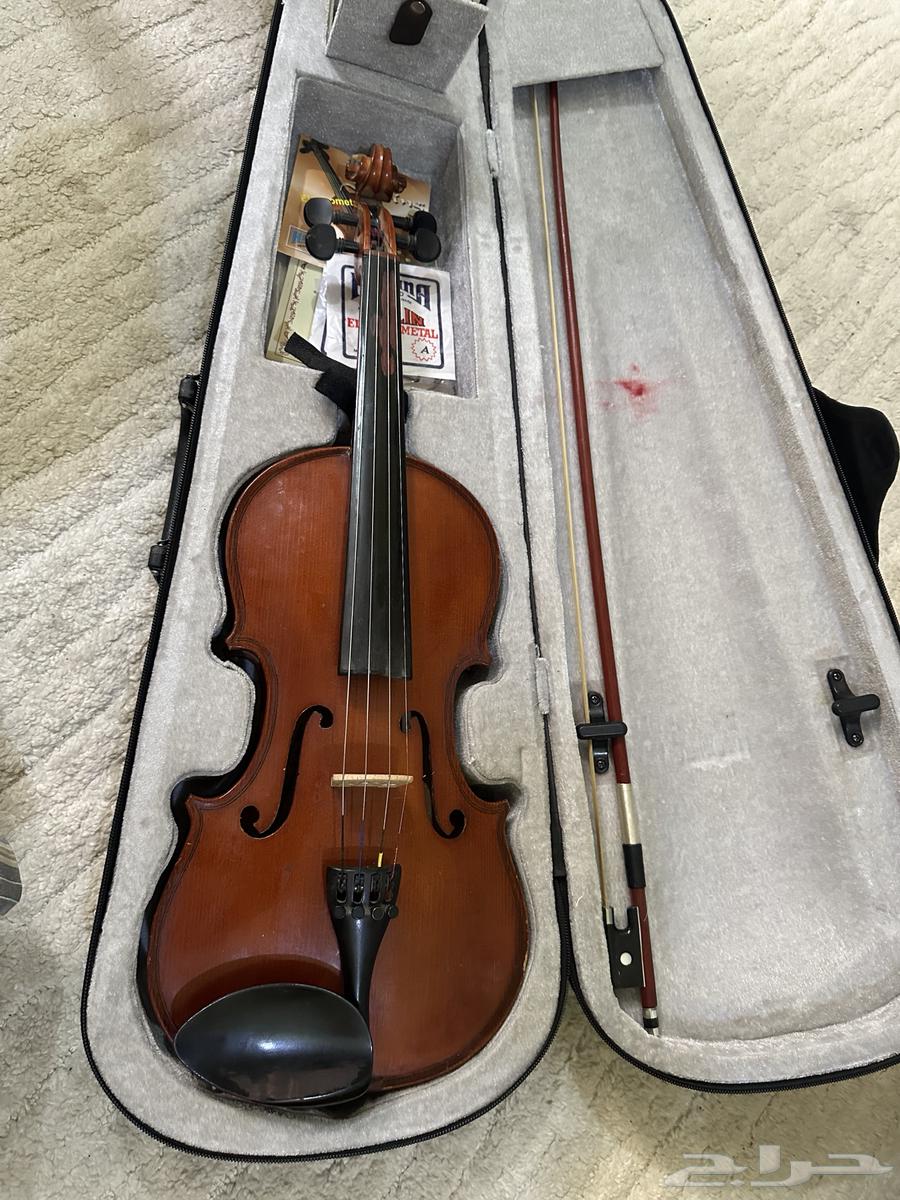 كمنجه لارك. قديمه للبيع64437733454979114