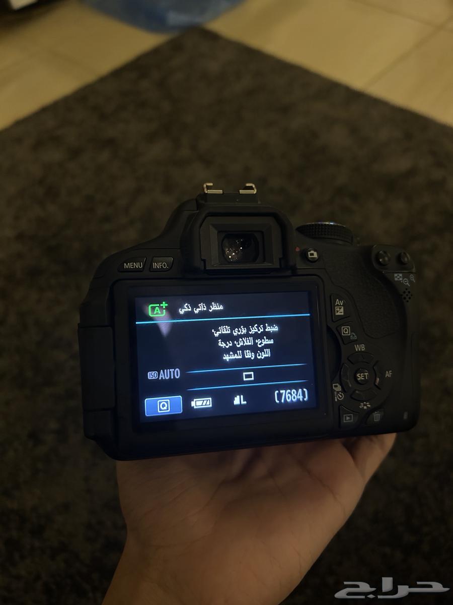 Canon EOS 600D Camera with Lens, Charger, 32GB Memory64439145543298111