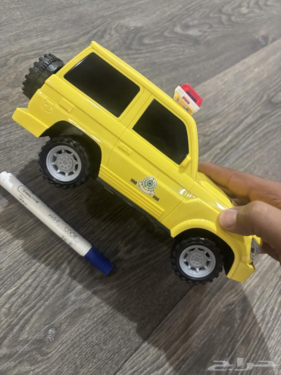 سيارة الدفاع المدني64434768459523112