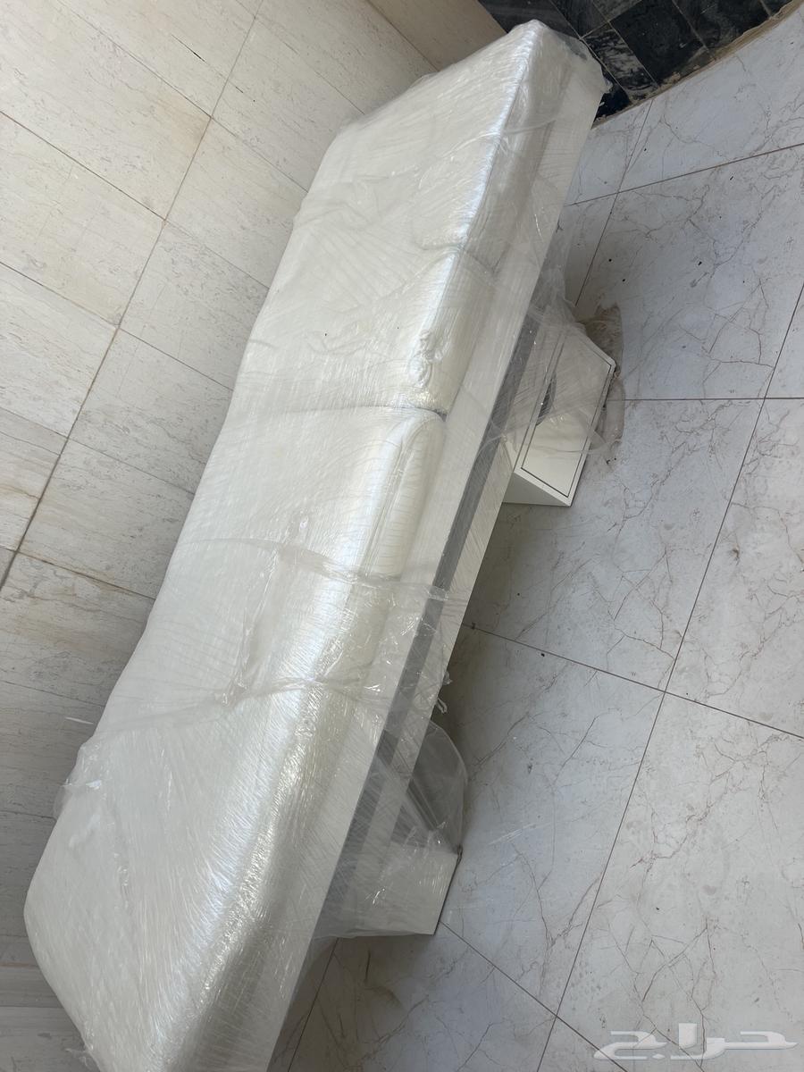سرير مشغل وسرير مساج للبيع64433579741698111