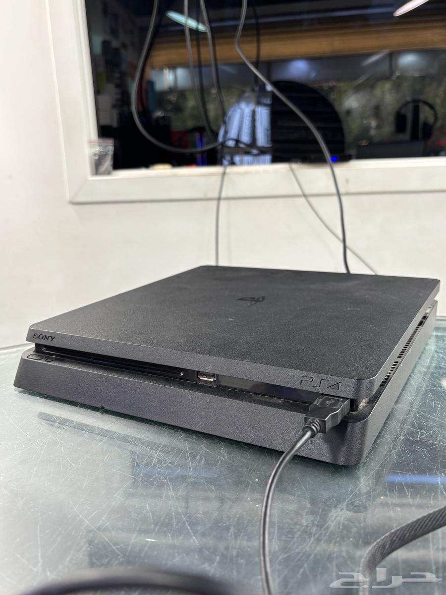 Sony 4 with controller and Don Ring tape64438941902465110