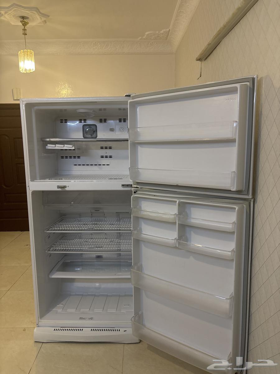 ثلاجه نظيفة للبيع64435517752323112