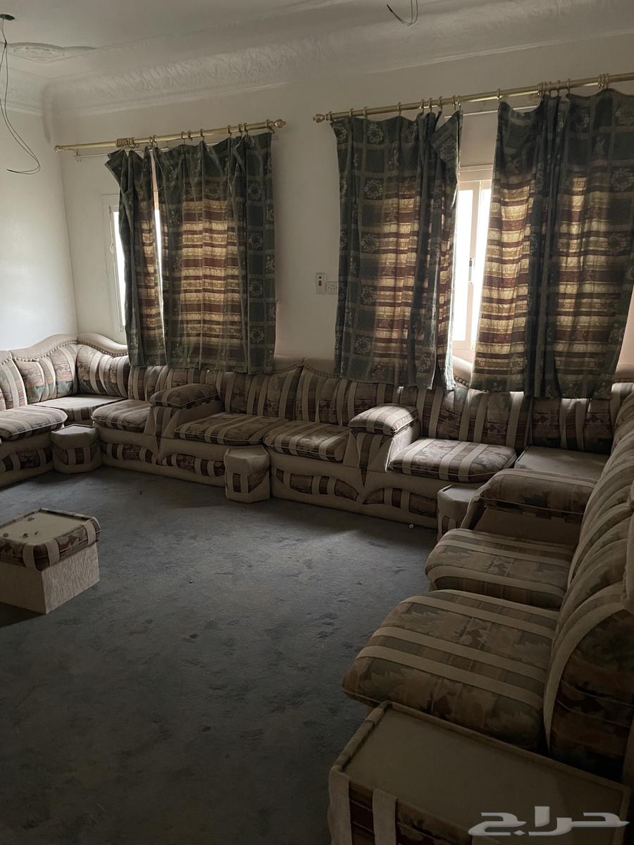 للبيع أثاث في خميس مشيط وسنتعاون مع المحتاجين والدخل المحدود64438538472322110