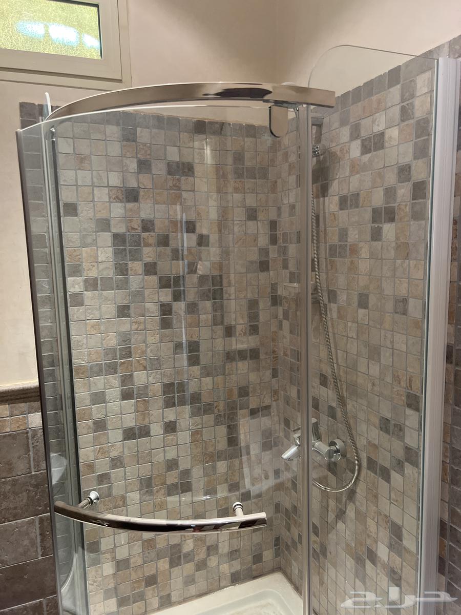 عدد 2 شاور واحد جديد وواحد مستعمل64437396074115111