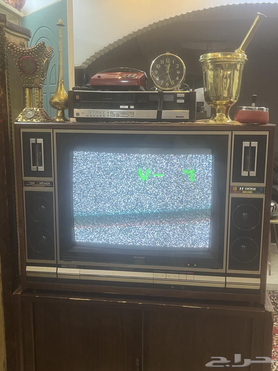 تلفزيون خشب ابو باب64441390878595112