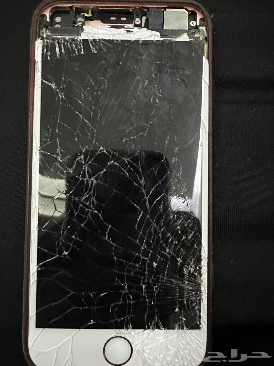 Broken phone for sale with front screen damaged64437355609347110