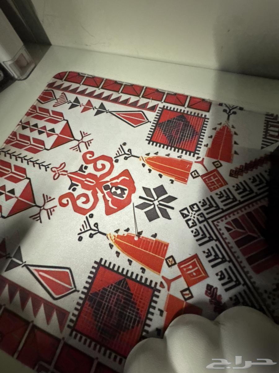 ماوس باد وا كيبورد مع هاذي مدري شسمها البيضاء64436923517569111