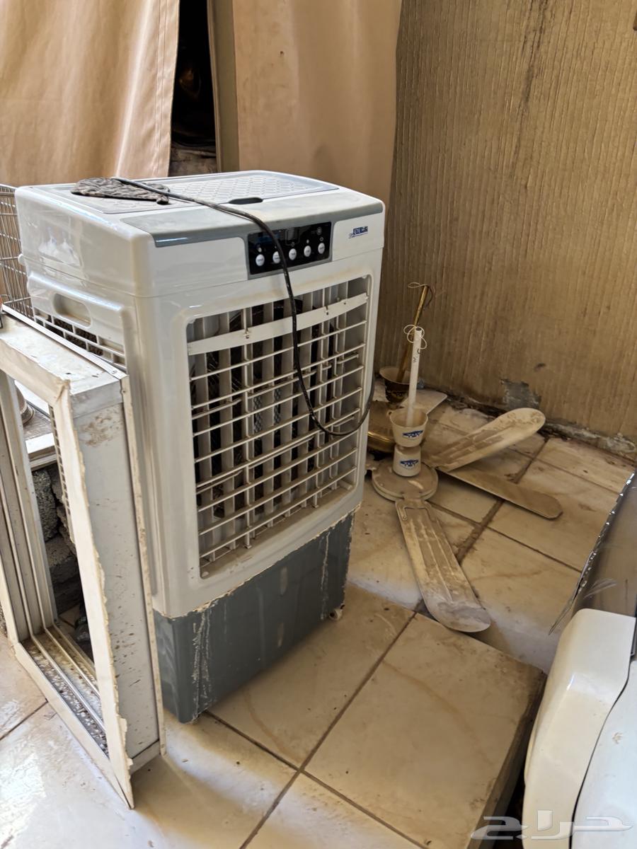 A good cooler but needs repair64433579812995111
