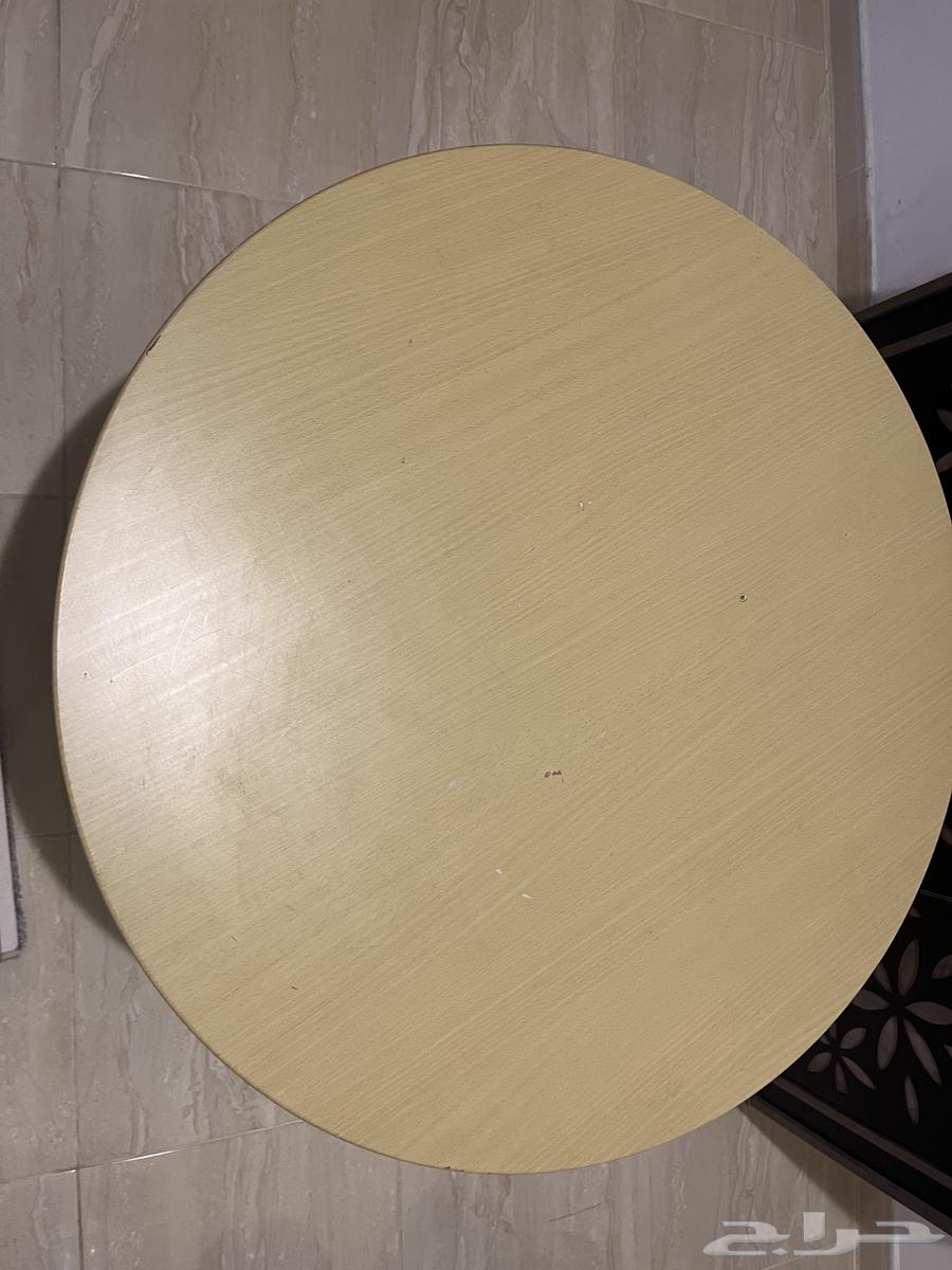 طاوله للبيع64436776337666110