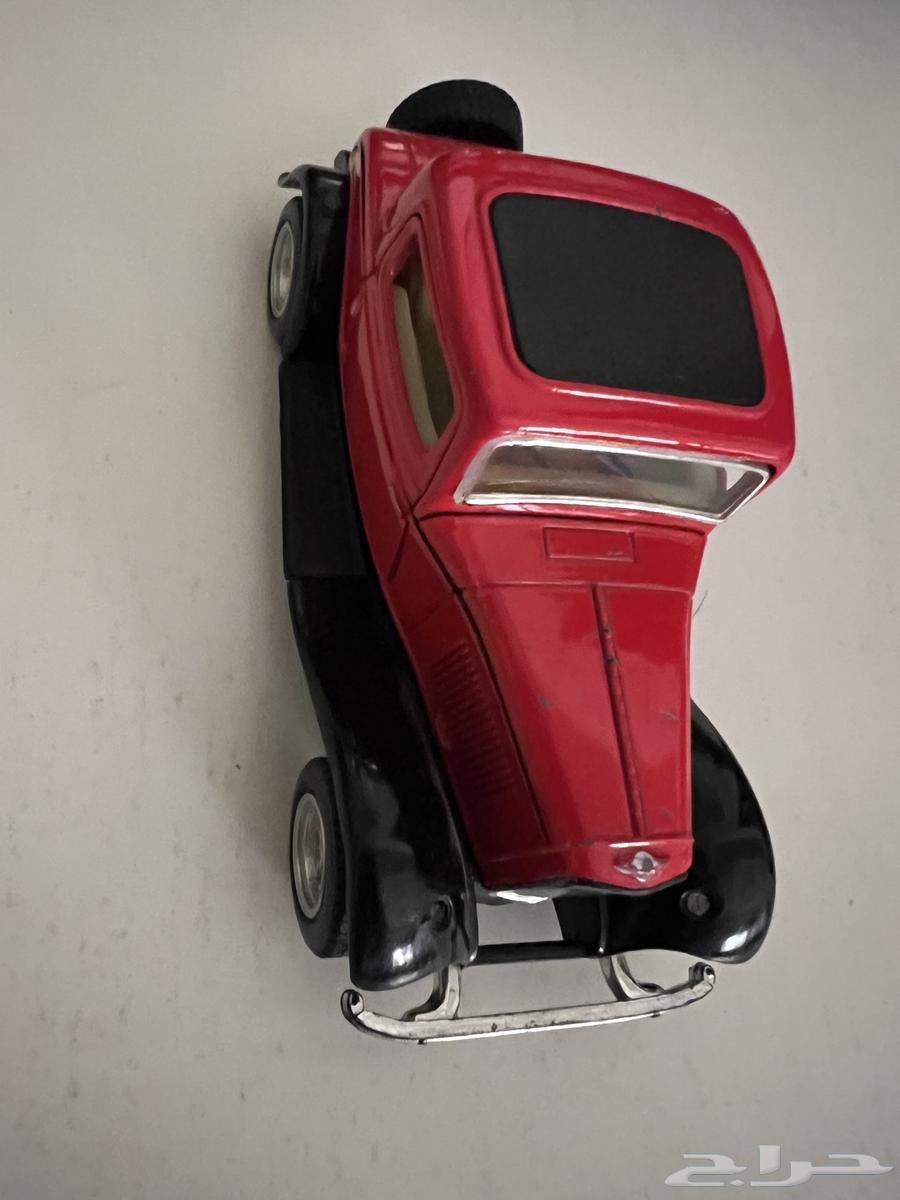 مجسم سياره كلاسك قديم64436306602882112