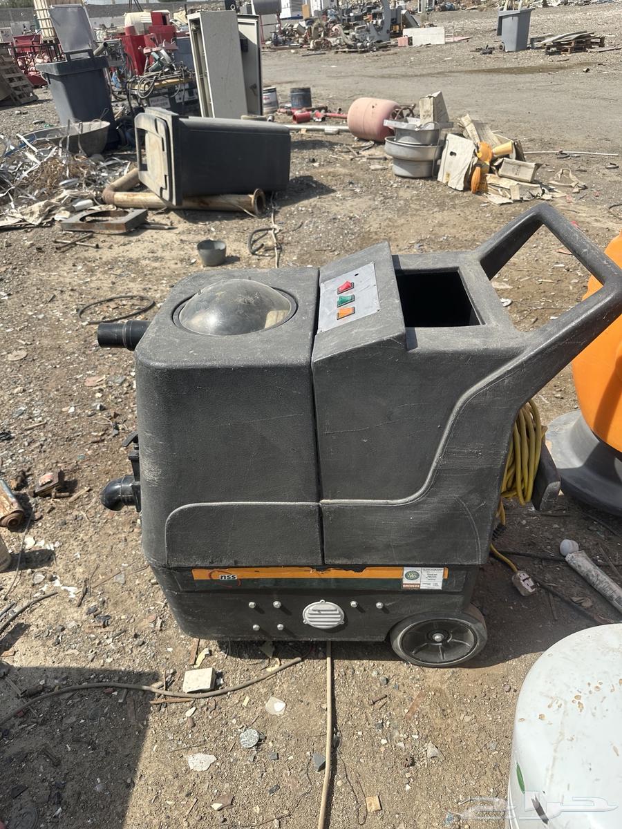 عدد 1 ماكينة تنظيف سجاد وأرضيات صناعية امريكي64412990002691114