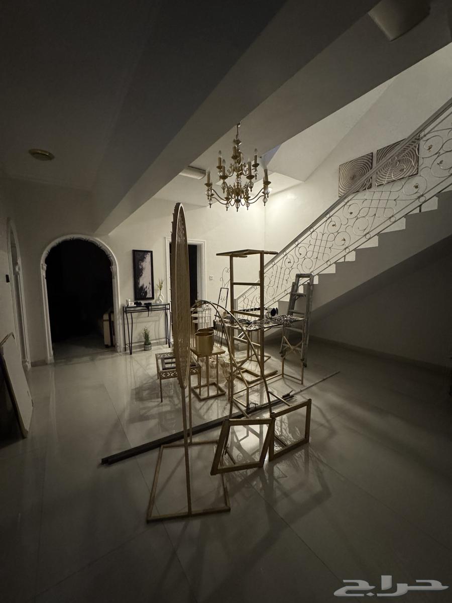 للبيع حدايد واخشاب64441472062466113