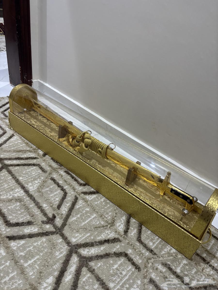 سيف ذهبي للبيع64439078302849113